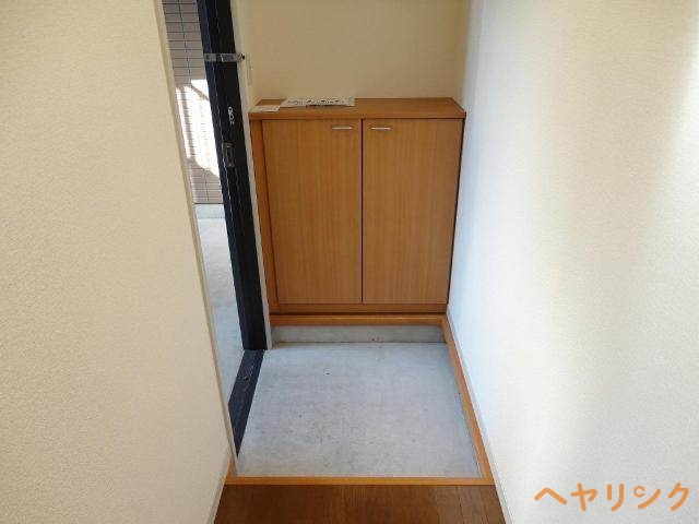 玄関　室内設備イメージ
