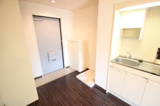 玄関　他部屋の写真