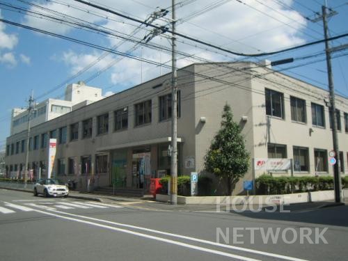 郵便局　右京郵便局（郵便局）まで538m