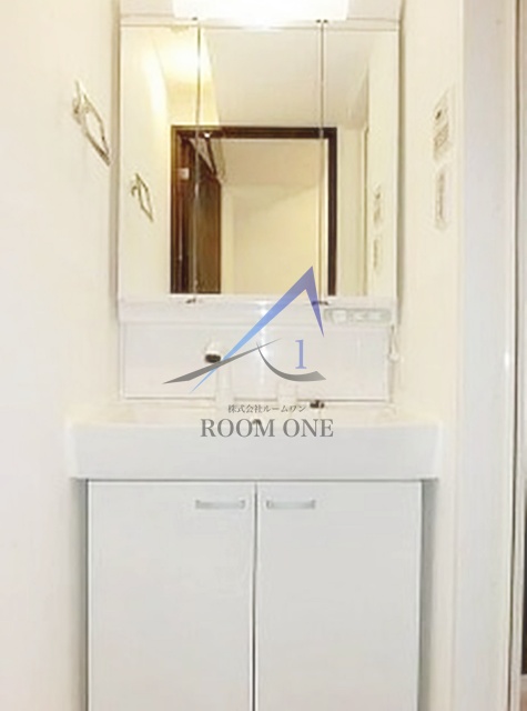 洗面設備　洗面台です。