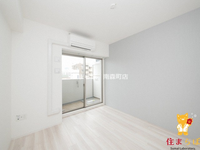 居室・リビング　「“合う暮らし”を、LINEで一緒に描こう。」