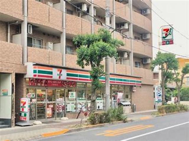 コンビニ　セブンイレブン練馬田柄通り店（コンビニ）まで424m