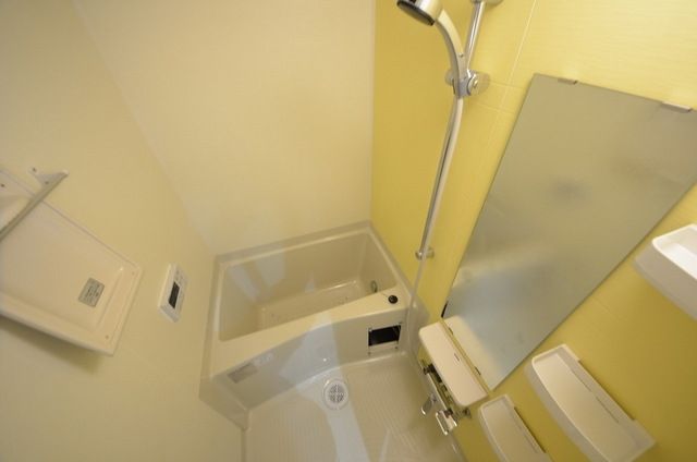 バス・シャワールーム　室内写真