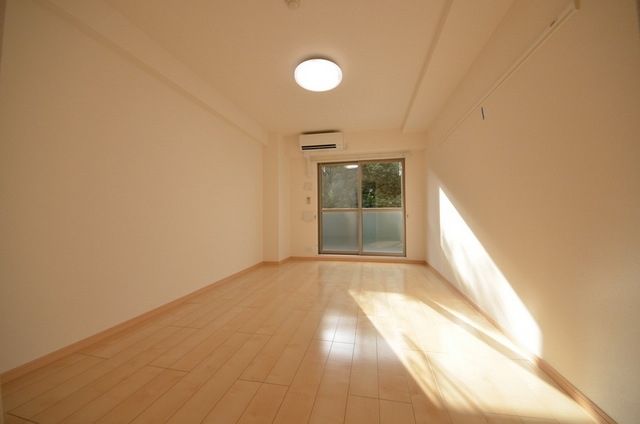 居室・リビング　室内写真