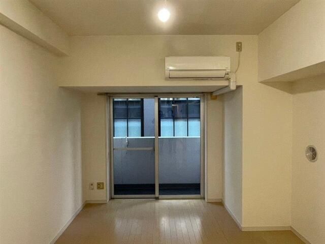 居室・リビング　※別部屋参考写真