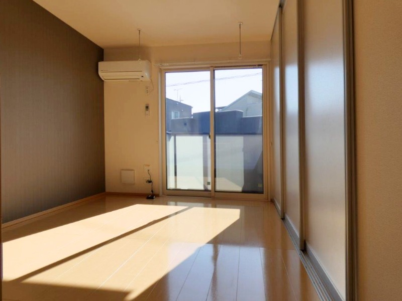 居室・リビング　図面と現状に相違がある場合には現状を優先