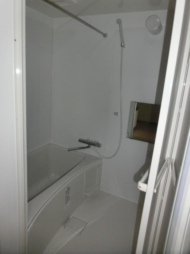 バス・シャワールーム　浴室乾燥ついてます