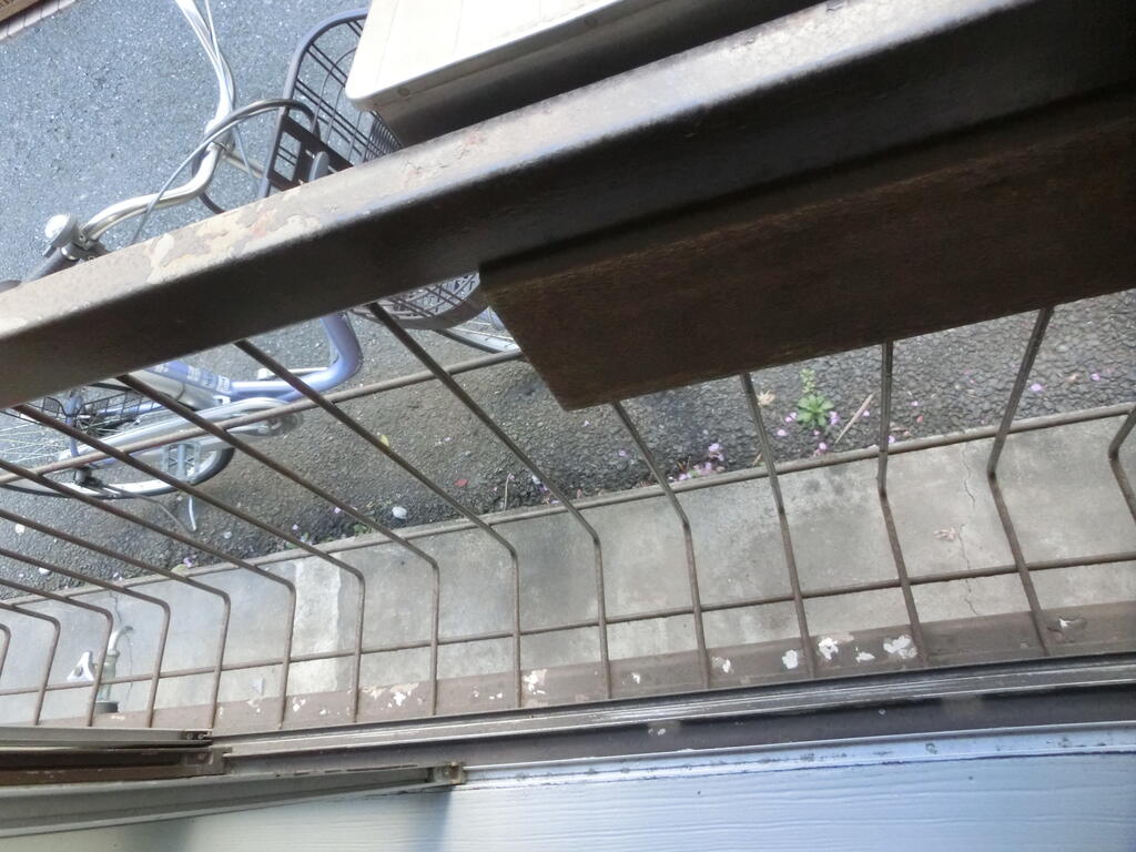 バルコニー　フラワーBOX