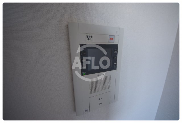 セキュリティ　CASSIA天王寺東　TVモニター付きインターホン