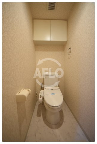 トイレ　CASSIA天王寺東　温水洗浄便座