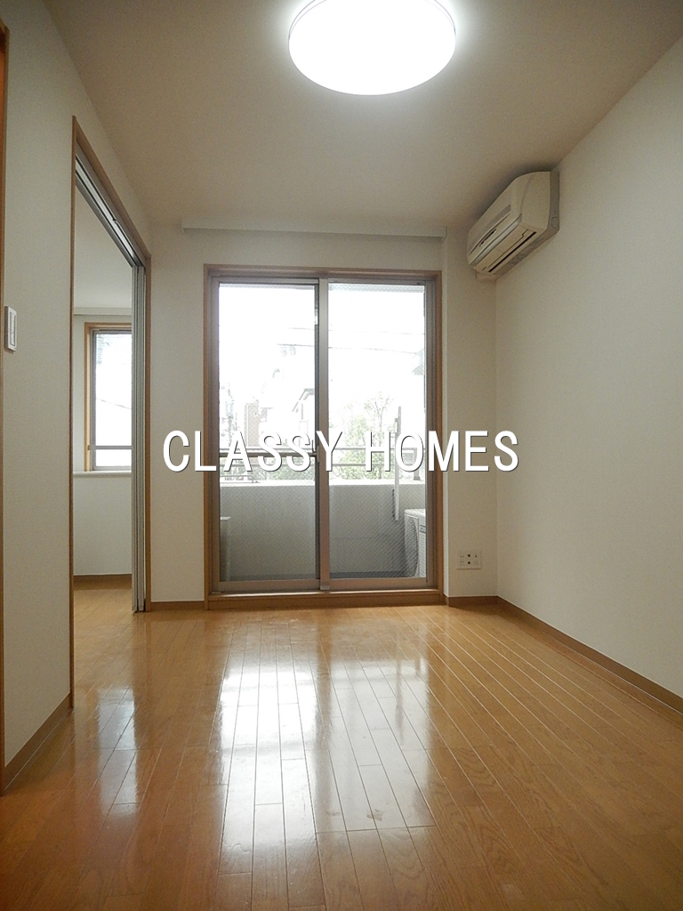 居室・リビング　2005年１月竣工コンフォリア芝公園：居室