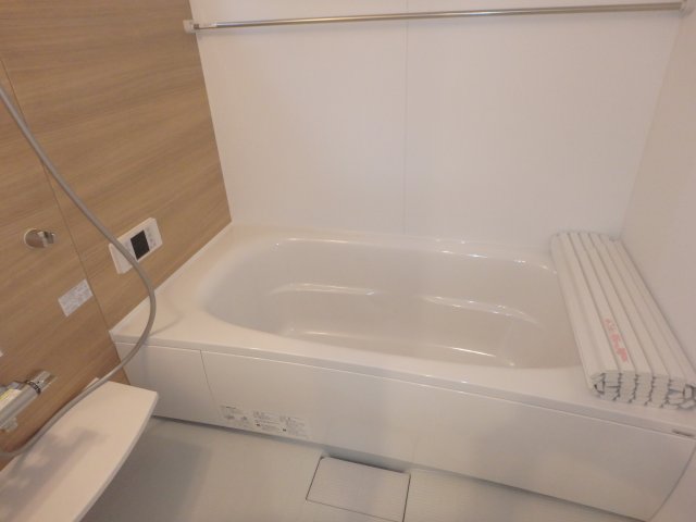 バス・シャワールーム　他のお部屋の参考写真となります。