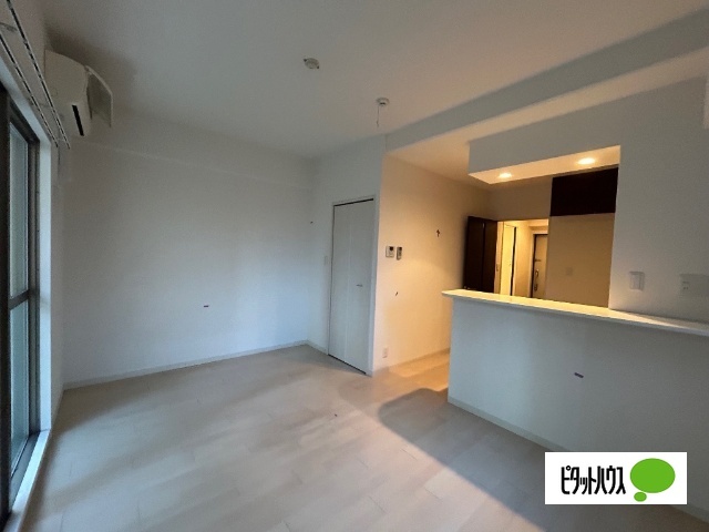 居室・リビング　他号室の写真です。