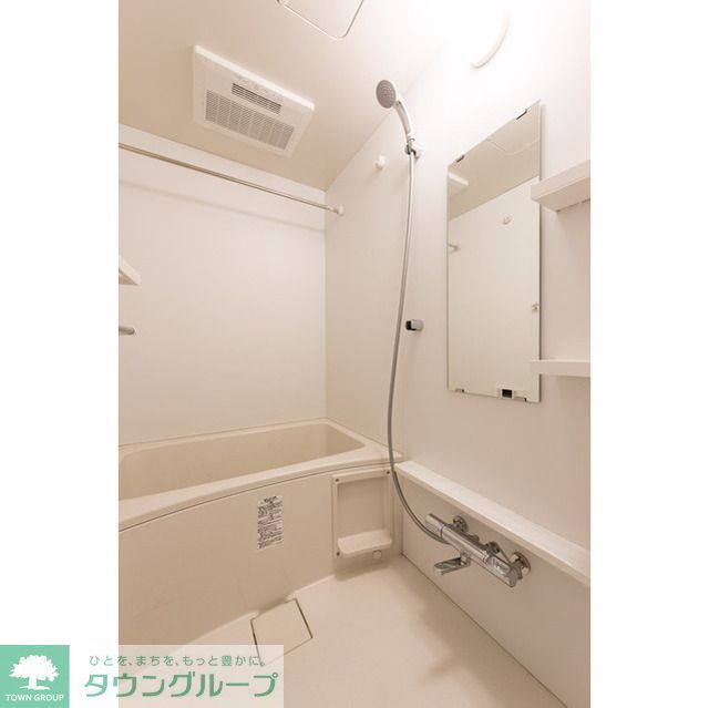 バス・シャワールーム　※同タイプ　401号室の写真となります