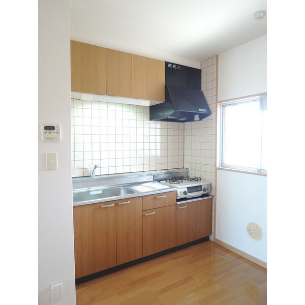 キッチン　明るいキッチンは料理が楽しくなりそうですね