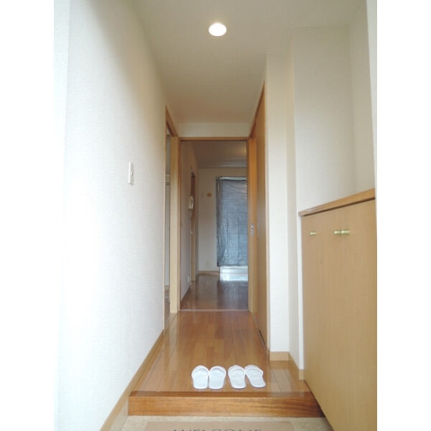 玄関　シューズボックス完備しています