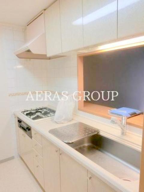 キッチン　キッチン　内装中