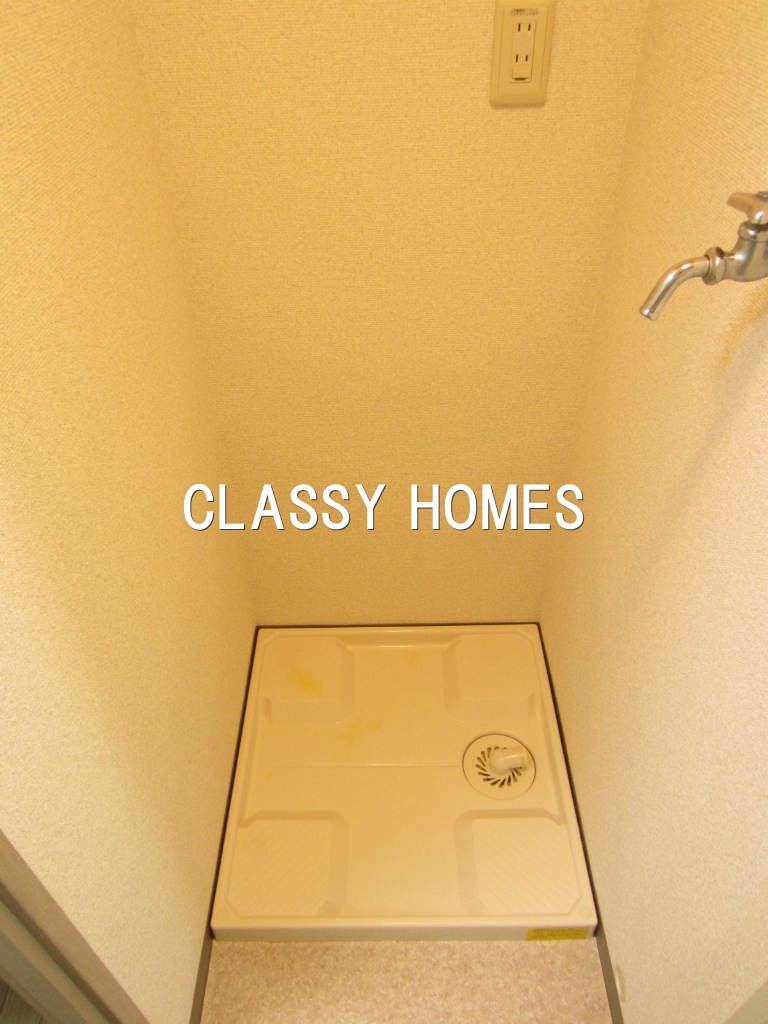 その他設備　1999年竣工　ラフュージュ大井町：洗濯機置き場