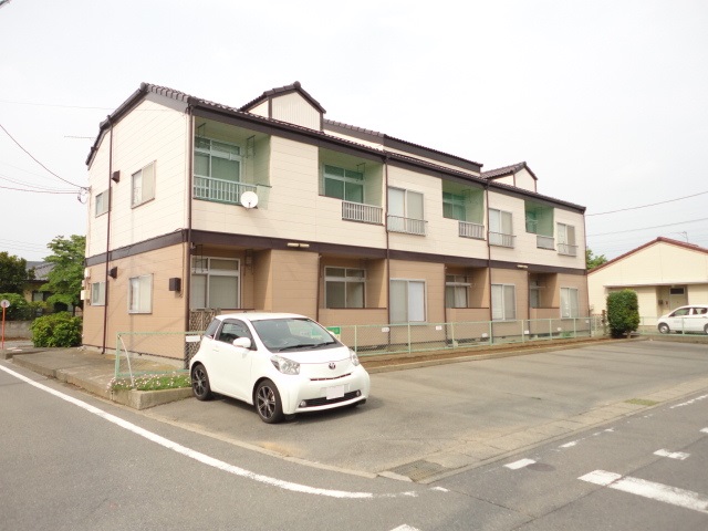建物外観　陽当り良好な建物