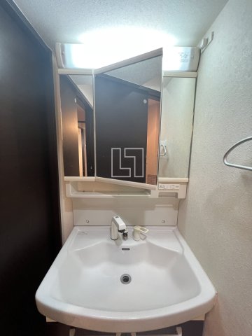 洗面設備　アーベル更紗北堀江　独立洗面化粧台