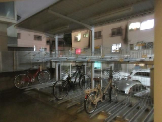 駐車場　■宅配ＢＯＸ■駐輪場