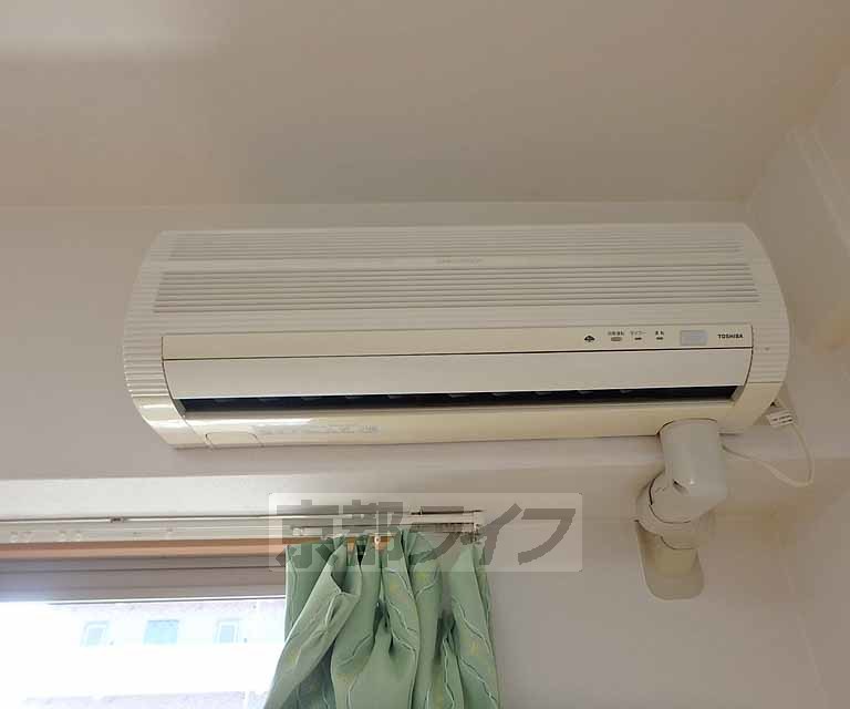 その他設備　真夏と真冬のお部屋を快適にしてくれます