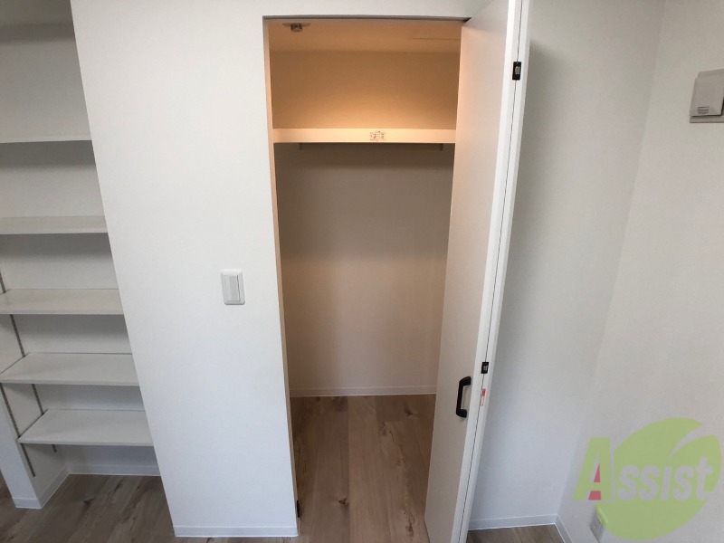 収納　収納もバッチリあるのでお部屋が片付きますよ！