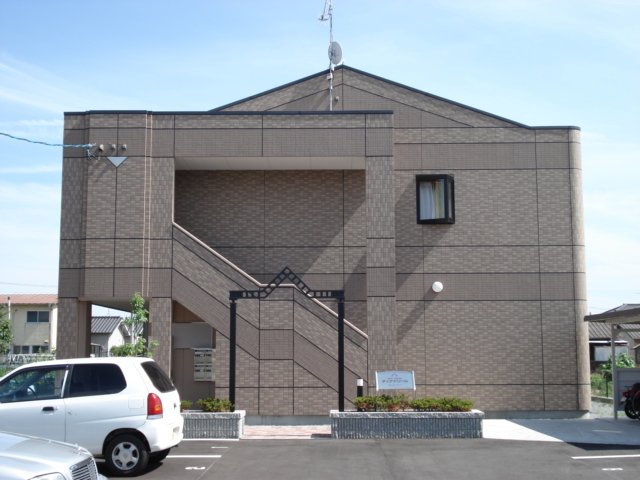 建物外観　外観写真（昼）