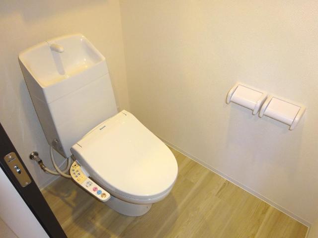 トイレ　トイレ