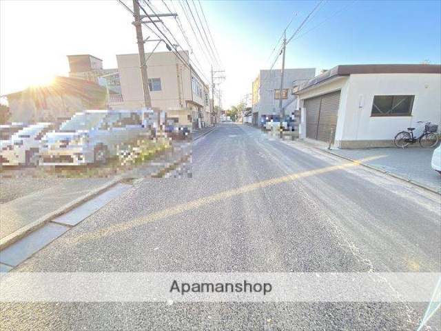 その他　前面道路（その他）まで0m