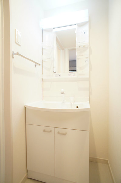 洗面設備　嬉しい独立洗面台