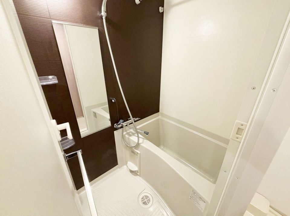 バス・シャワールーム　バス