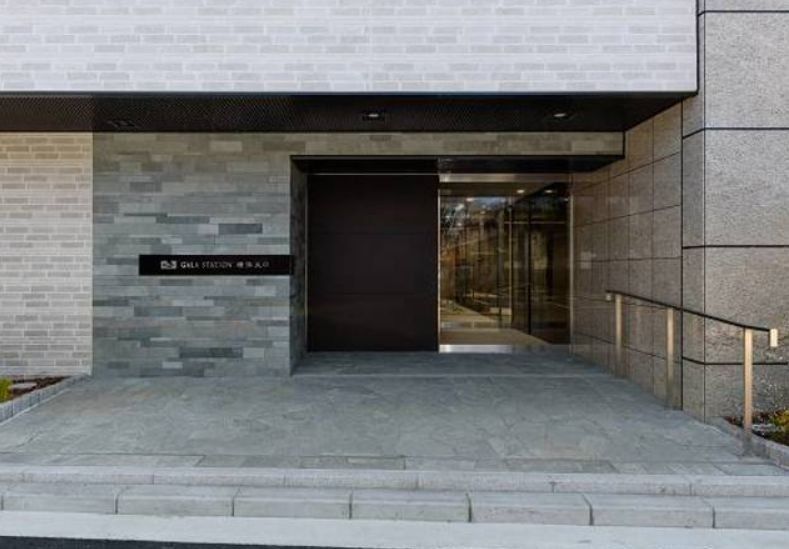 エントランス　エントランス