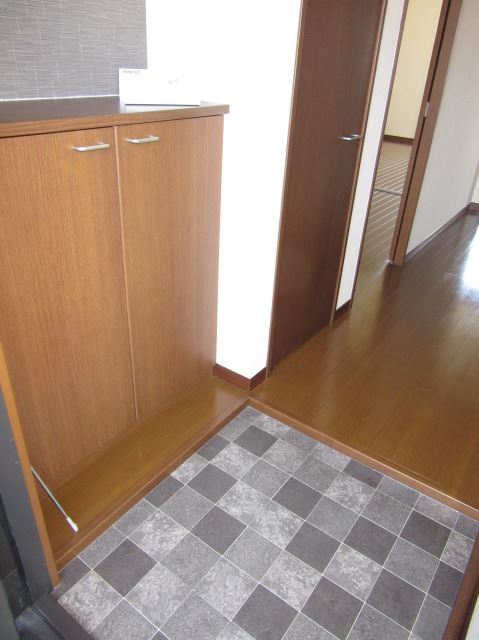 玄関　シューズボックス付の玄関