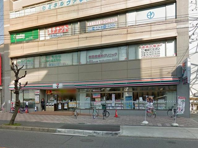 コンビニ　セブンイレブン大阪出戸駅前店（コンビニ）まで162m