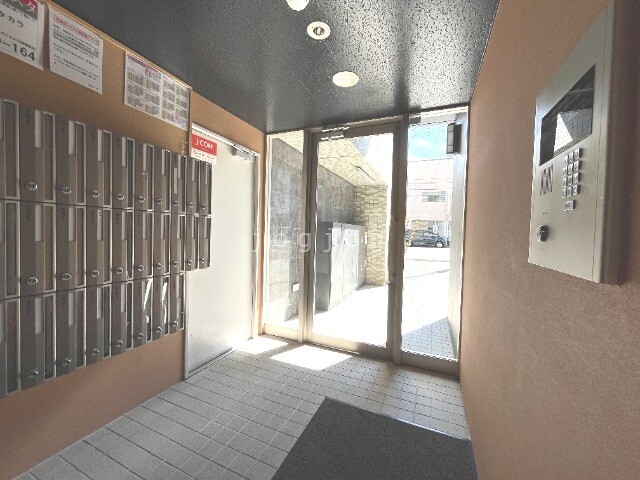 エントランス　オートロック