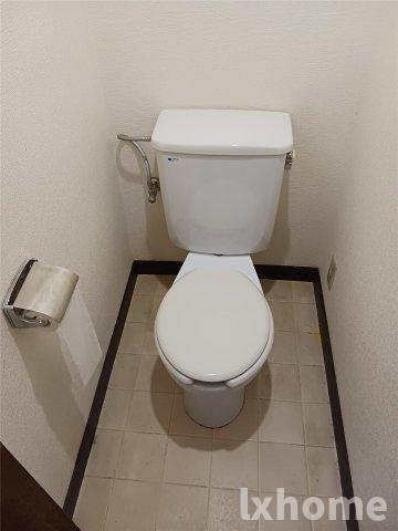 トイレ　コンパクトで使いやすいトイレです