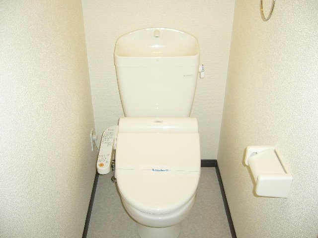 その他　バス・トイレ独立タイプ！ウォシュレット機能付き