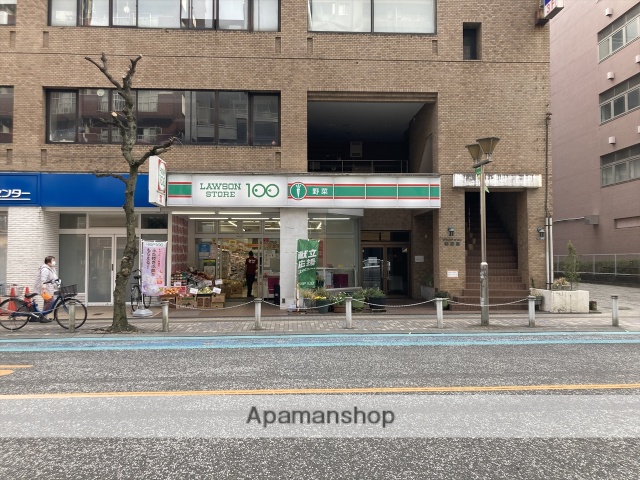 コンビニ　ローソンストア１００相模原五丁目店（コンビニ）まで214m