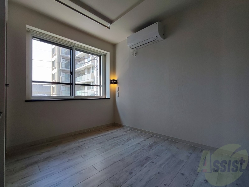 居室・リビング　広くてキレイなお部屋が広がっていて、充実した生活が送れそう。