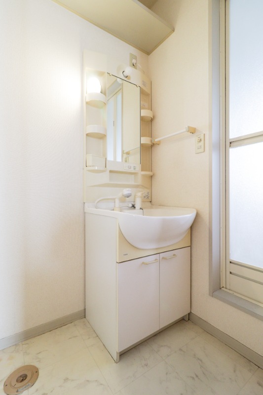 洗面設備　図面と現状に相違がある場合には現状を優先