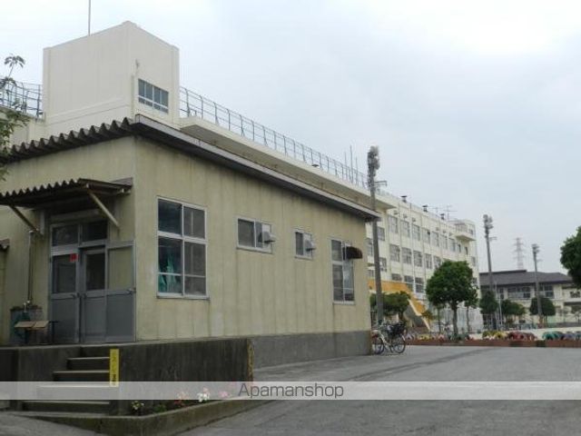 小学校　塩焼小学校（小学校）まで415m