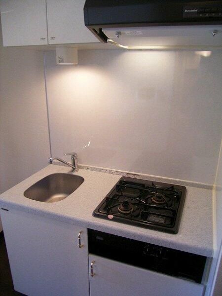 キッチン　※別部屋参考写真