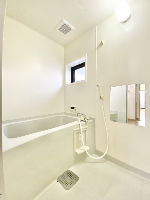 バス・シャワールーム　同物件別室のイメージ画像となります