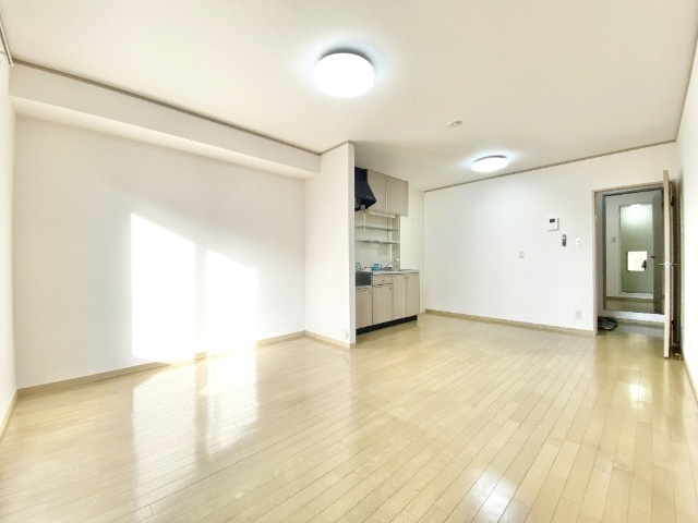 居室・リビング　同物件別室のイメージ画像となります