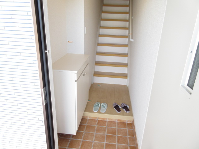 玄関　大きなシューズボックス