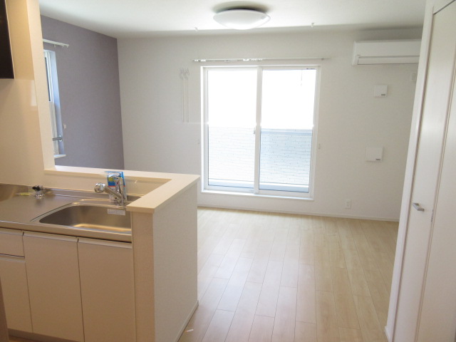 居室・リビング　エアコン・照明　付です。