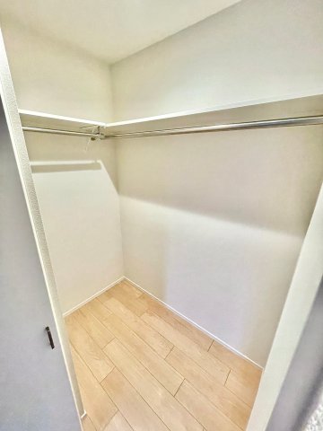 収納　★1.3帖ウォークインクローゼット★他にもCLあり★