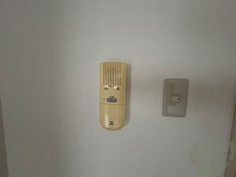 セキュリティ　インターホンは通話ができるので急な訪問があっても安心です。