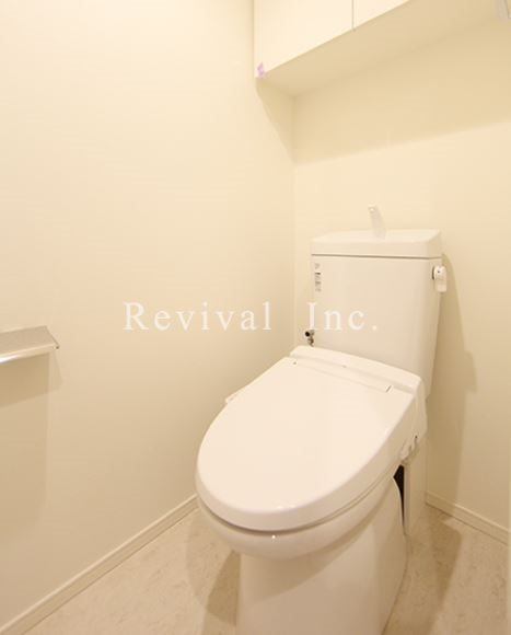 トイレ　シャワートイレでございます